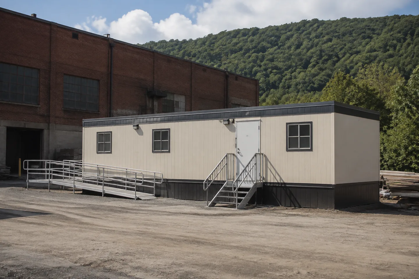 Mobile office or classroom building in a Pennsylvania project setting